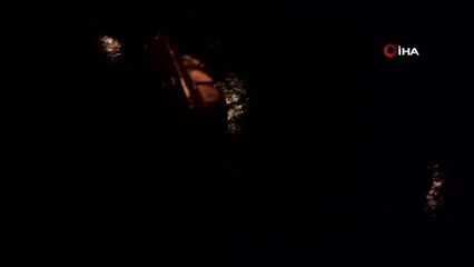 Yoğun Sis Nedeniyle Otomobil Dereye Uçtu