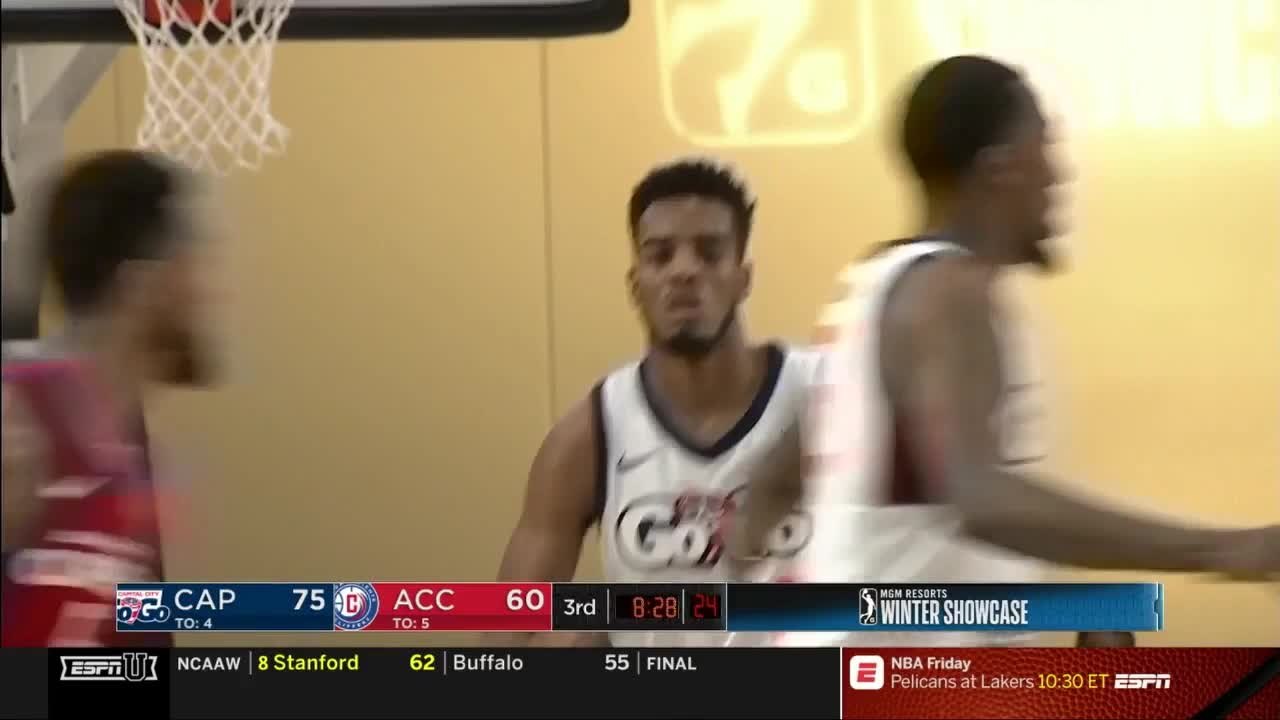 Big dunk from Troy Brown Jr.