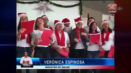 Agasajo navideño en Hospital del adulto mayor