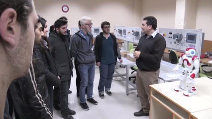 İnsansı Robot Yabancı Dil Öğretecek