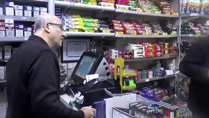 'Leblebici' güvercinler büfenin müdavimi oldu - DÜZCE