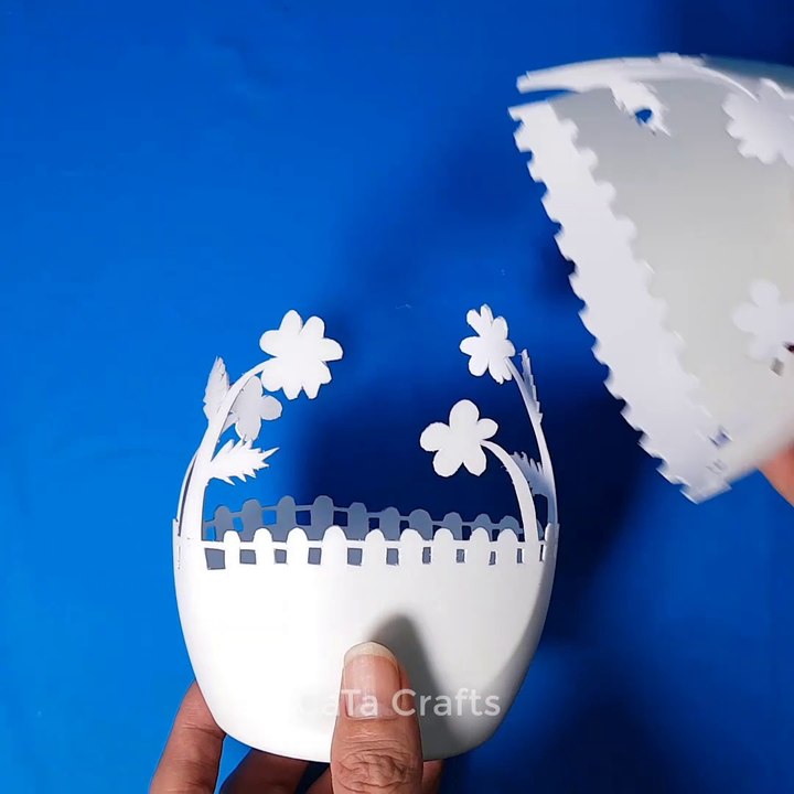 7 with Plastic Bottles 7 plastic bottle life hacks you should know