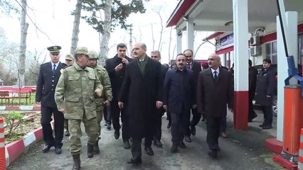 İçişleri Bakanı Soylu'dan Pazarkule Hudut Karakolu'na ziyaret (2) - EDİRNE