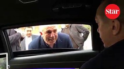 Başkan Erdoğan’dan gazi yakınıyla samimi sohbet