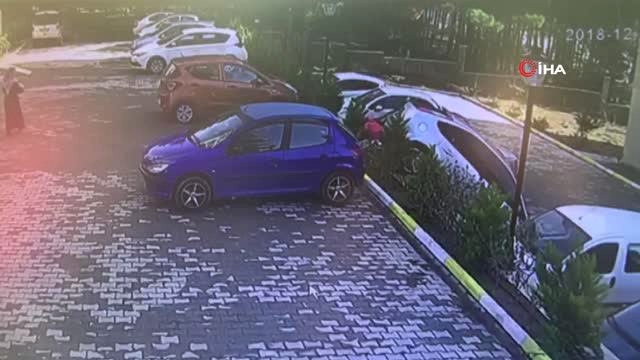 Fren Yerine Gaza Bastı, Bahçe Duvarından Aşağı Böyle Düştü