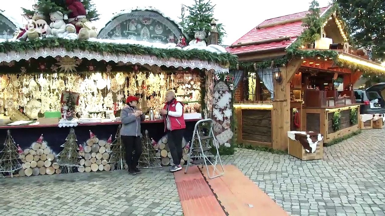 Der Striezelmarkt in Dresden | Reporter