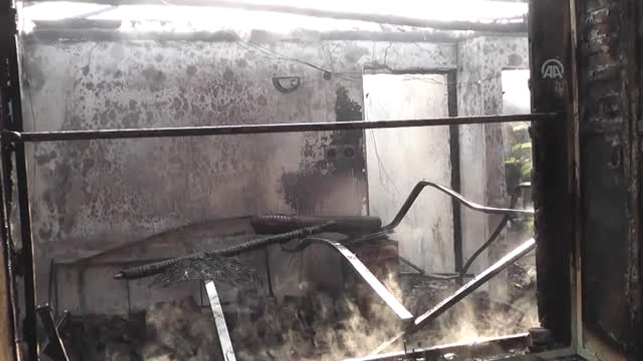 Ocakta Unuttuğu Yemek Evi Yaktı