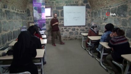 Cizre’de işaret dili kursu açıldı
