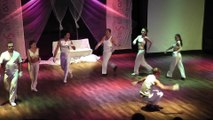Antalya Otelde Animasyon Grubu Dansı, Tatil Eğlencesi