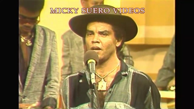 Carlos Manuel El Zafiro y su Orq. - A Nadie Le Importa - MICKY SUERO VIDEOS