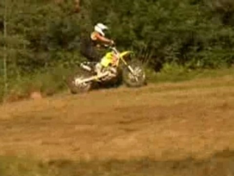 Cascades moto,Jump, FREESTYLE, Crash...