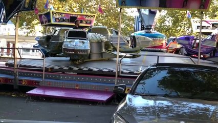 مشيت للسوق وملي رجعت لقيت كارثة  اخيرا سوق القماش في مدينتنا  مشترياتي  تلاقيت متتبعة + ديديكاس