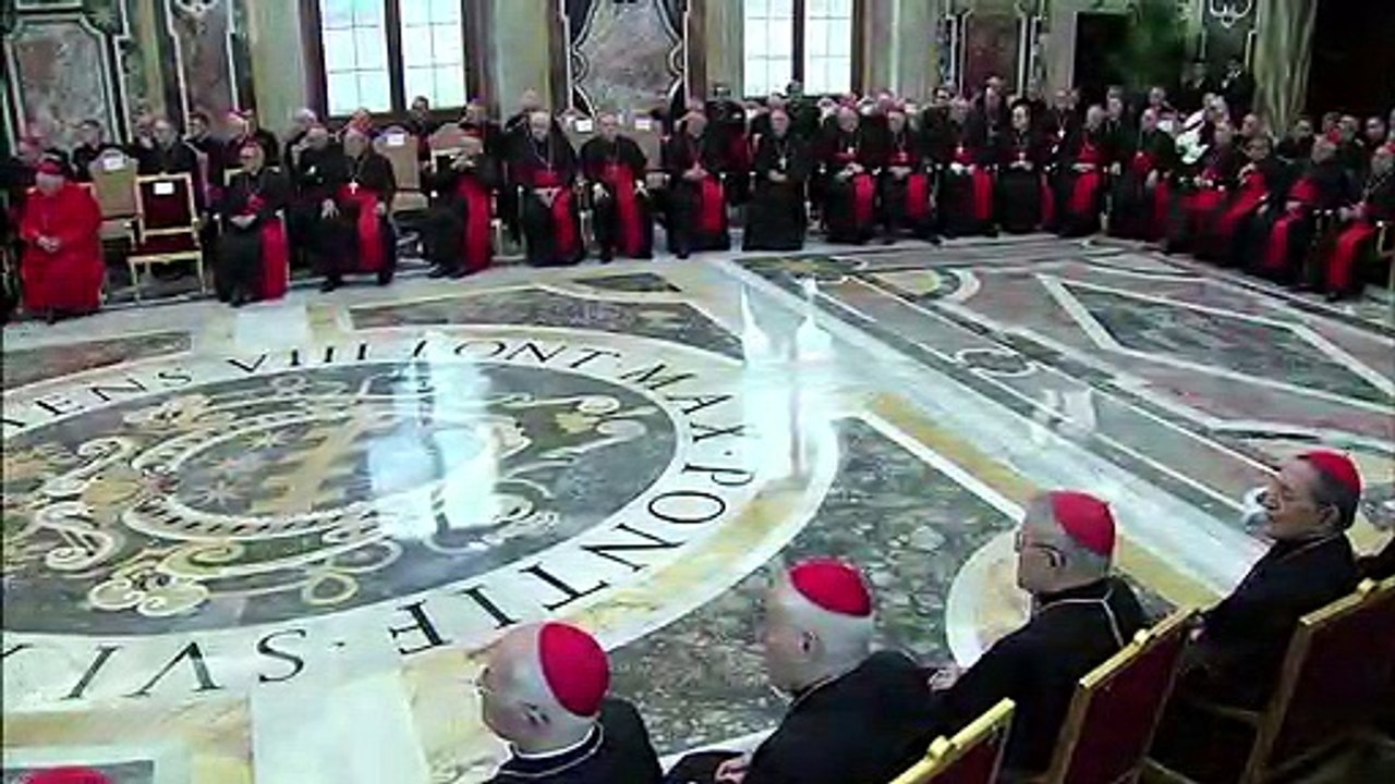Papa diz que a Igreja "nunca mais" vai ignorar os abusos sexuais