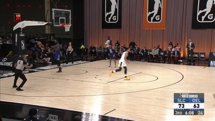 Tony Bradley goes up to get it and finishes the oop