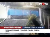 Detik-detik Terjangan Tsunami Banten Terekam CCTV