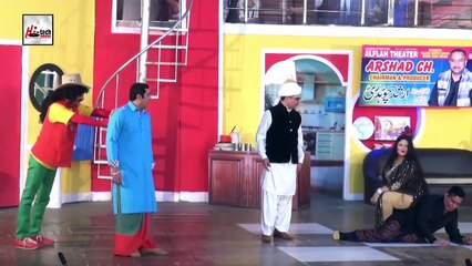 AE AEE TERI ZOJA MAJIDA ZAFRI KHAN NASIR CHANUTI - COMEDY STAGE DRAMA CLIP  PAKISTANI