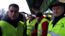 Boussu : les élus défilent avec les gilets jaunes