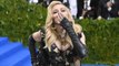 Pop Müziğinin Kraliçesi Madonna, Çıplak Pozuyla Kendisini Eleştirenlere Meydan Okudu