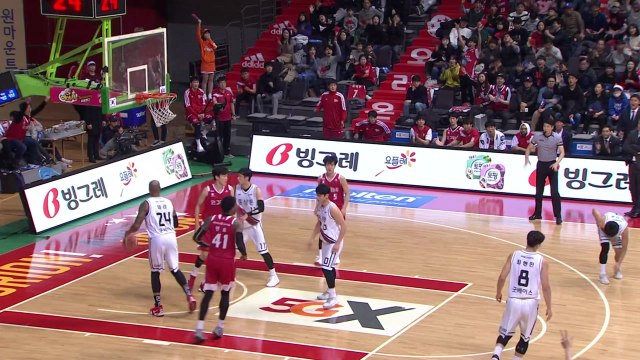 상위권팀 천적 오리온, 인삼공사 잡고 연패 탈출 / YTN