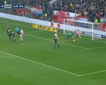 FOOTBALL: Eredivisie: Utrecht 1-3 Ajax