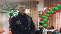 Report Tv - Në vigjilje të festave të fundvitit, “Shqiponjat e rrugës” kremtojnë me fëmijët jetimë