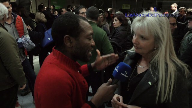 Mujer de VOX 'La ultraizquierda no romperá España, las patriotas somos muchas, aguantaremos'