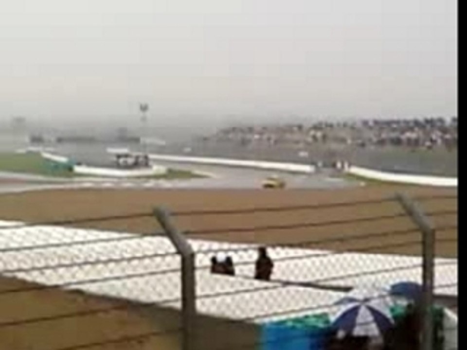 Mègane Trophy sous la pluie (4)