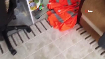 Gaybubet Evlerinden Sarı ve Turuncu Yelek Çıktı