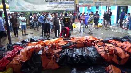 Aumenta a 281 el número de víctimas mortales por el tsunami en Indonesia