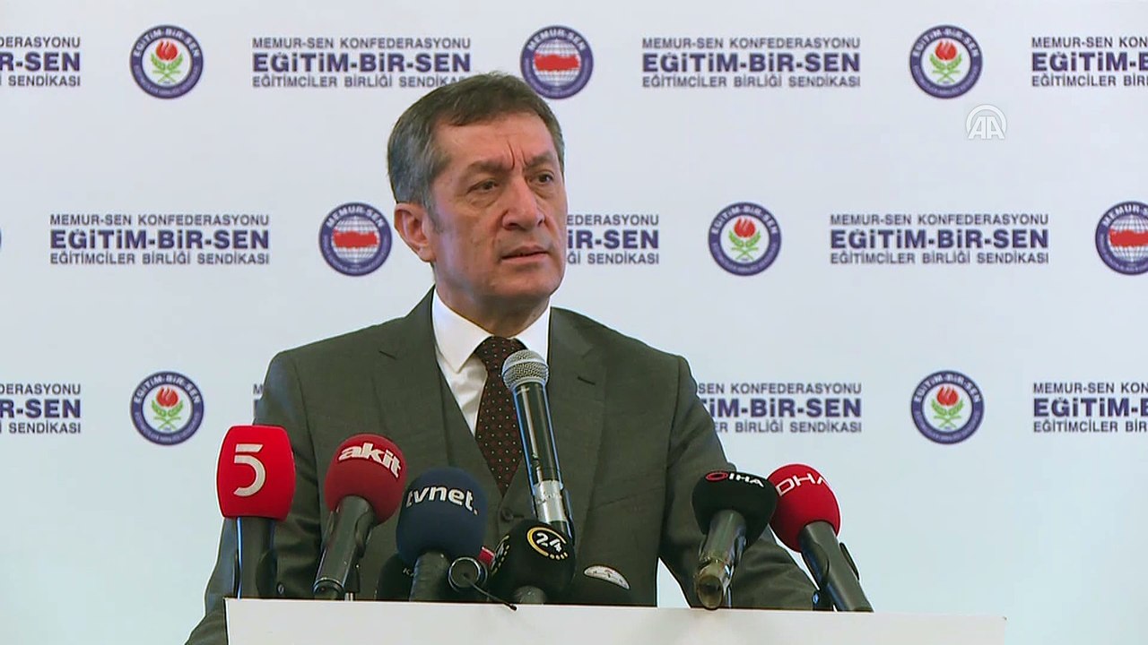 Bakan Selçuk: 'Yeniden bir tasarım yaparken daha önce yaptıklarımızın üzerine inşa ediyoruz' - ANKARA