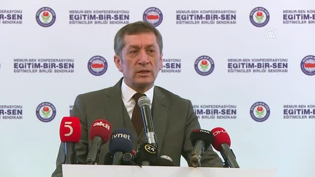 Bakan Selçuk: Sendikal Hareketin Öğretmenler Lehine Güçlenmesi Hepimizin Ortak Gayesi