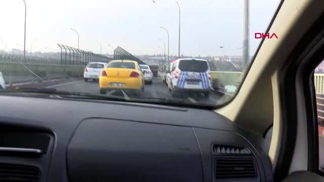 İstanbul- Haliç Köprüsü'nde İntihar Girişimi