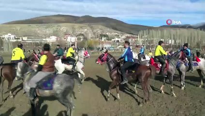 Bayburt’ta cirit sporu yaşatılıyor
