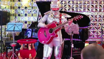 10 Ways JAPAN is 10 Years Ahead of the World