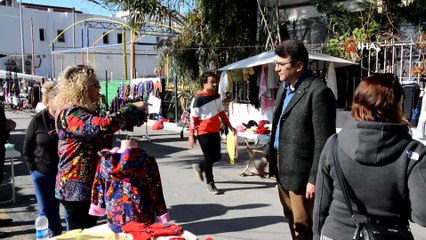 Pazar esnafından İyi Parti Başkan Adayı Mehmet Tosun’a yoğun ilgi