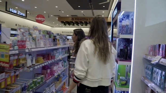 1000 TL DEĞERİNDE HEDİYE SEPETİ | YILBAŞI MAKYAJI | #ÇEKİLİŞ