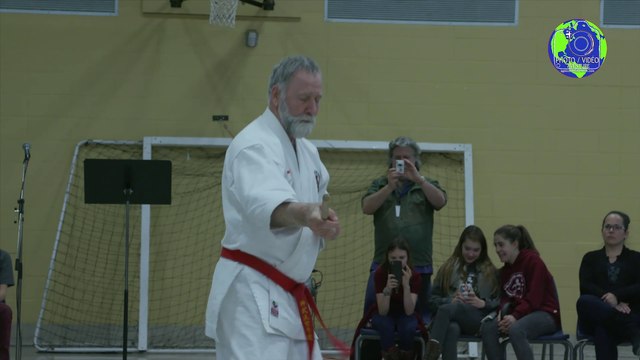 Démo d'enchaînements d'art martiaux par Jean-Noël Blanchette