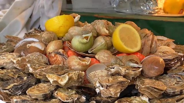 Желтые жилеты не испортили аппетит французам