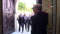 - Dışişleri Bakanı Çavuşoğlu, Tunus Başbakanı Şahid İle Bir Araya Geldi