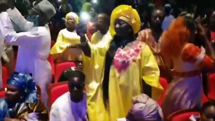 L' entrée spectaculaire de Mohamed Niang au Grand Theatre