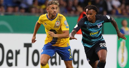 Werder Bremen, Beşiktaş'ın Transfer Listesinde Yer Alan Ahmet Canbaz'ı Kadrosuna Kattı