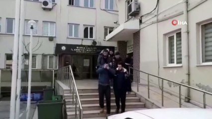 Madde kullanan şahısları takip edip torbacılarını buldular