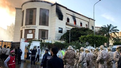 Libya Dışişleri Bakanlığı'na İntihar Saldırısı: 'En Az 3 Ölü'