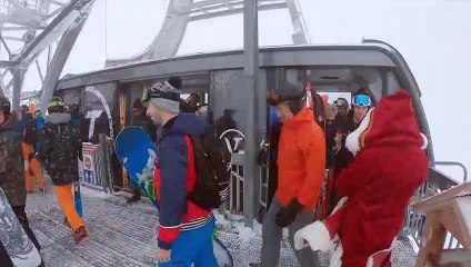 Le père Noël à Val Thorens avant la distribution des cadeaux