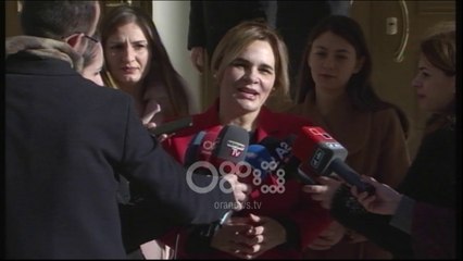 Ora News - A do ketë diell në politikën shqiptare? Kryemadhi: Të kthejë sytë nga besimi në Zot
