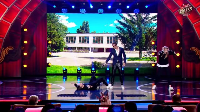 Новогодний Подарок для Блондинки - Лучшие Шутки Первой Игры ЗИМНЕГО КУБКА Лиги Смеха 2018