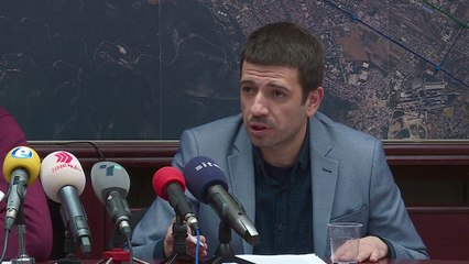 Protestuesit ankohen: Tendat u hoqën pa paralajmërim