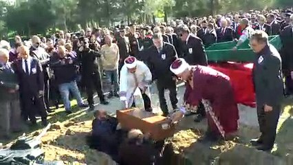 55 Yıl Önce Şehit Düştüğü Yere Defnedildi