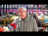 Festë në tregjet e Tiranës/ Qytetarët blejnë produkte për natën e Vitit të Ri