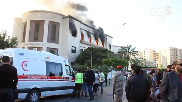 Ministério das Relações Exteriores líbio sofre ataque